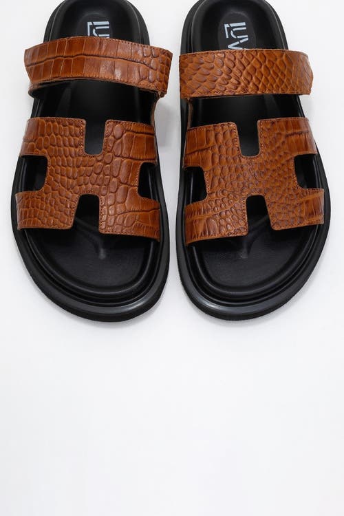 Forever & Always Shoes Loana Leather Slide Sandal In Brown