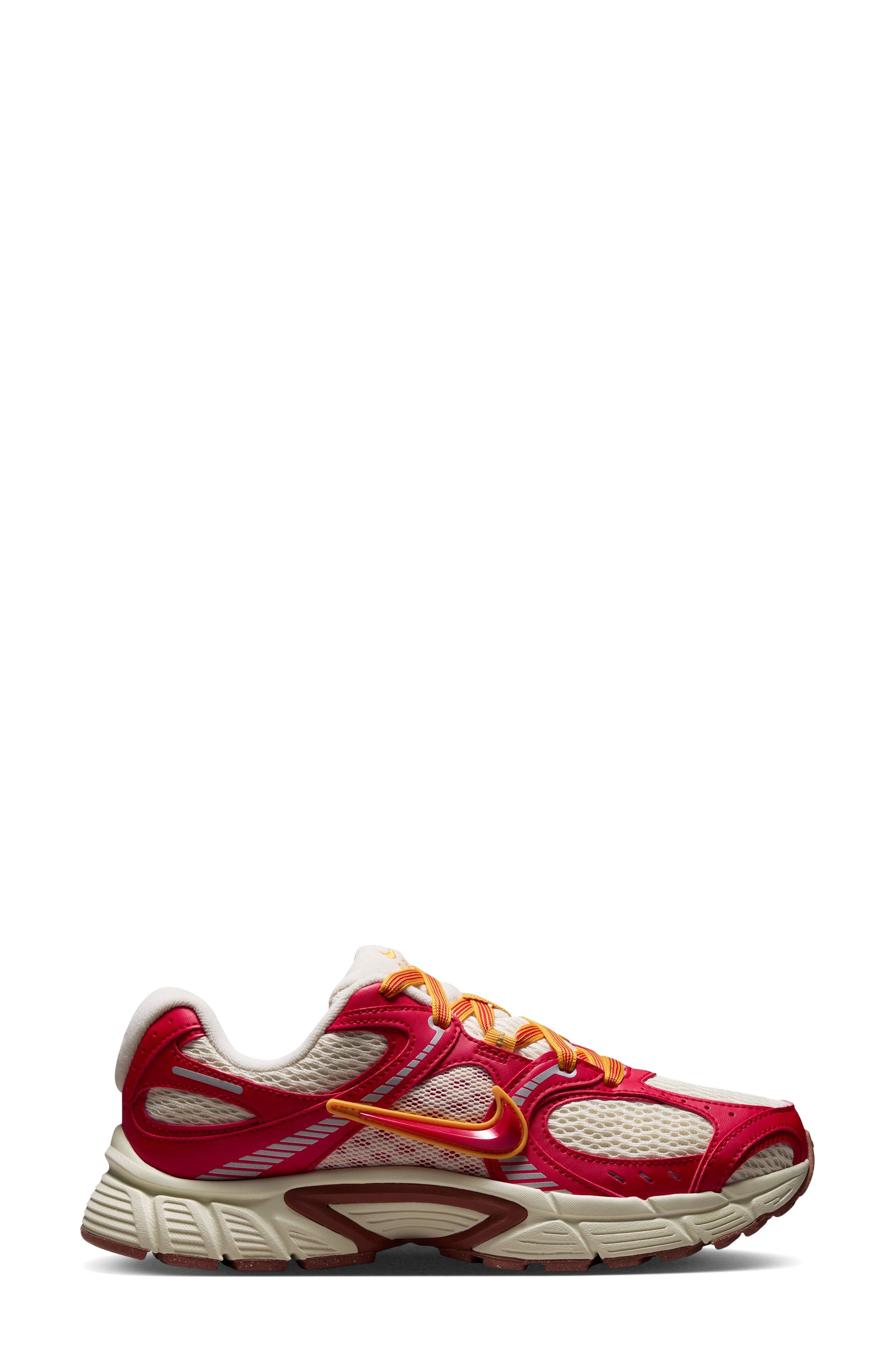 V5 Running Shoe, Alternate, color, UNIVERSITY RED/ UNIVERSITY RED