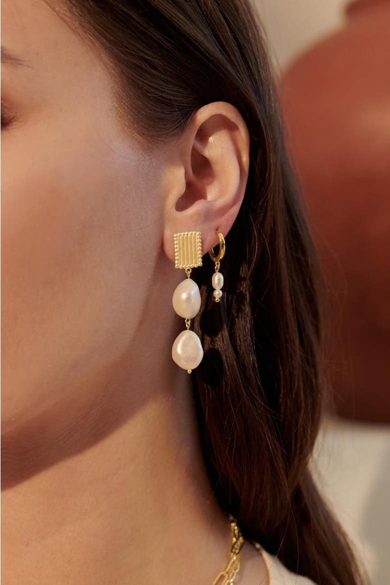 Double Pearl Huggies, Alternate, color, Yellow Gold