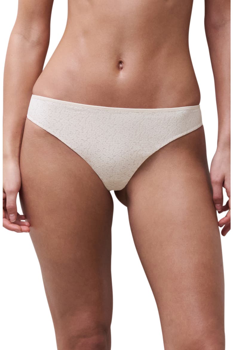Norah Tanga Thong, Main, color, TALC