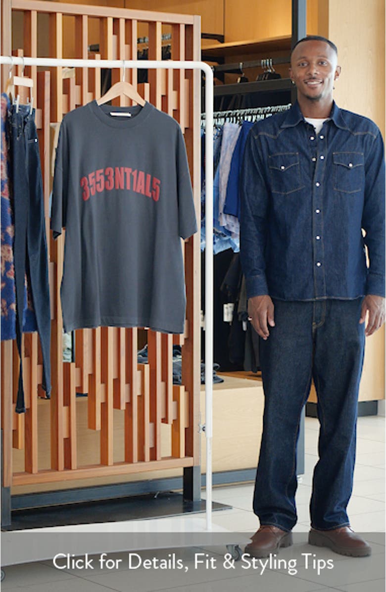 '90s Fit Logo Graphic T-Shirt, sales video thumbnail