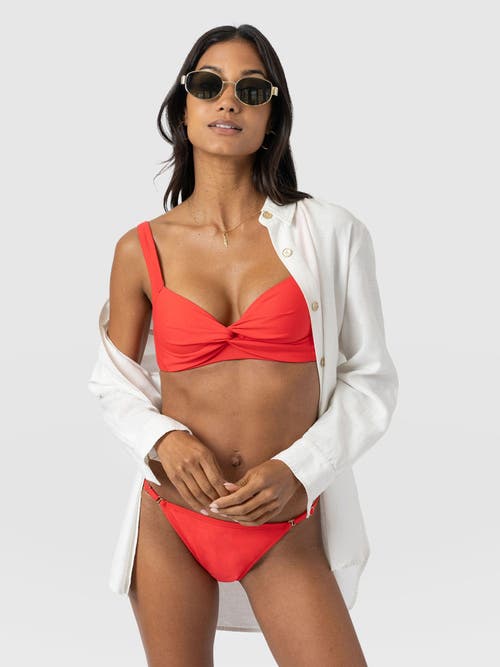 Saint + Sofia Jesse Twist Front Bikini Top In Red