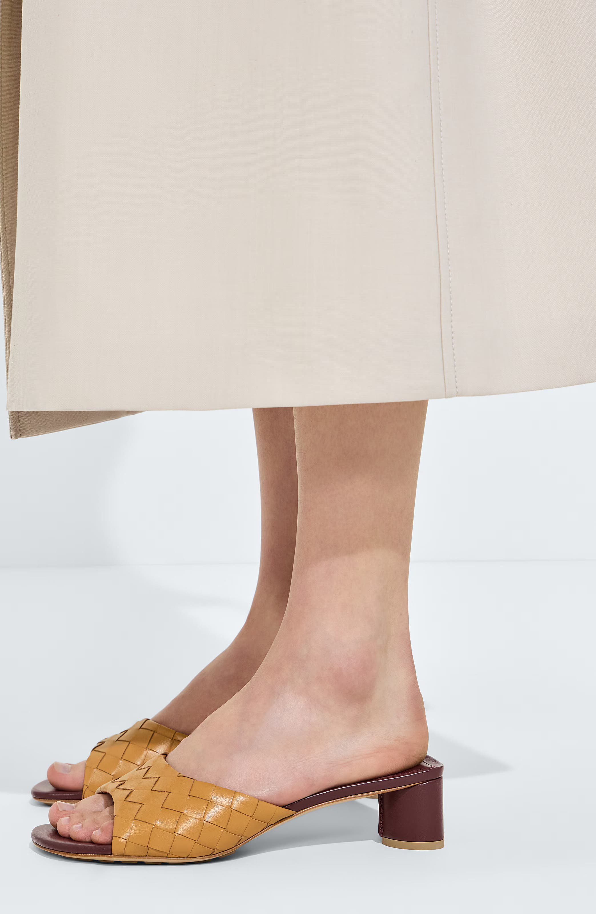 Livia Infilato Intrecciato Slide Sandal, Alternate, color, MOJAVE BEIGE/ SIENNA BROWN