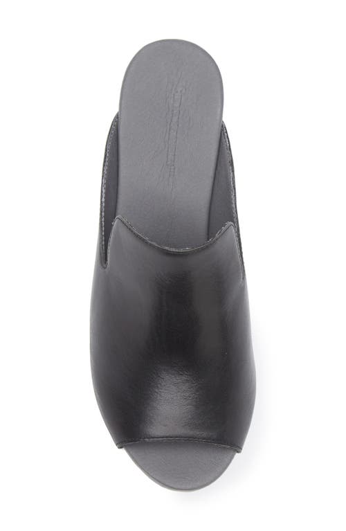 Chocolat Blu Whisper Platform Wedge Sandal In Black Leather