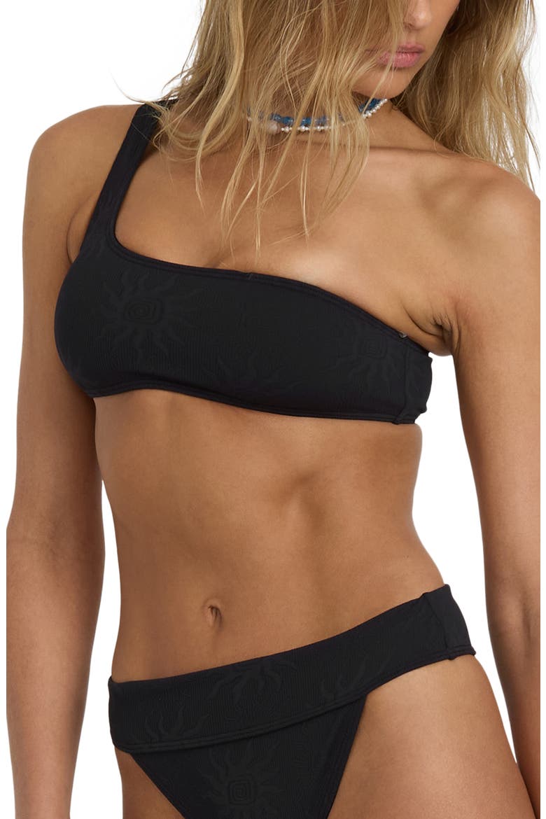Laura Twisted Sun One-Shouler Bikini Top, Alternate, color, BLACK PEBBLE