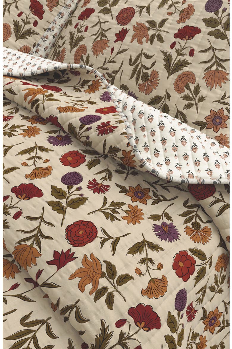 Heritage Floral Patterned Quilt Set, Alternate, color, HERITAGE FLORAL