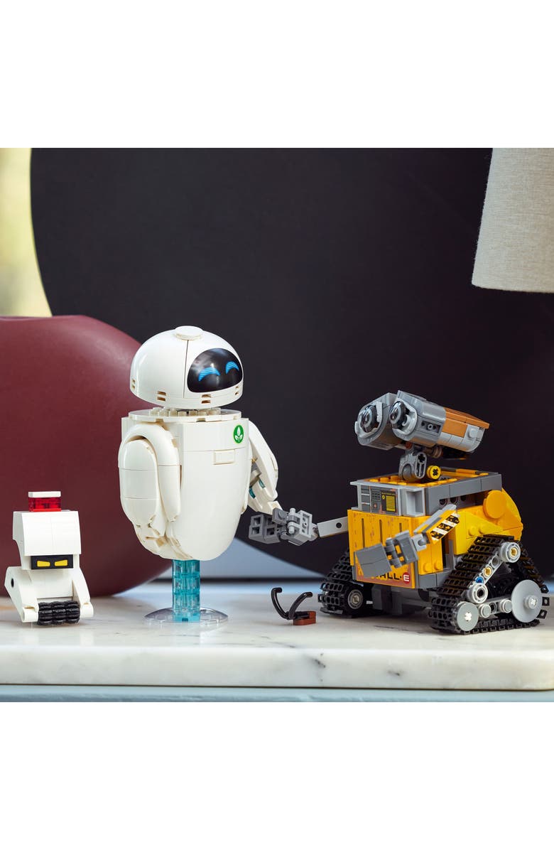 LEGO<sup>®</sup> 18+ Disney WALL-E and EVE - 43279, Alternate, color, 