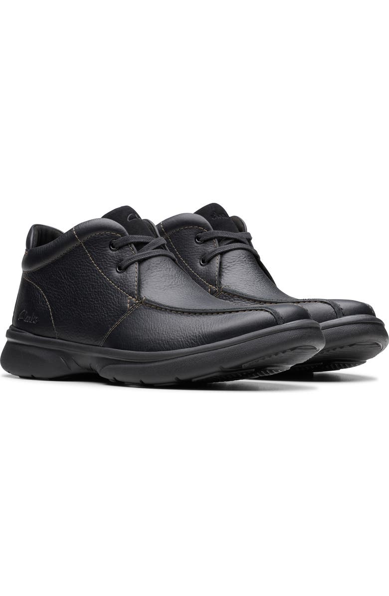 Clarks<sup>®</sup> Bradley Plain Chukka Boot, Alternate, color,