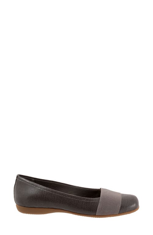 Softwalk ® Samantha Flat In Black
