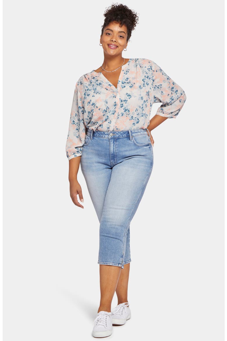 Chloe High Waist Capri Jeans, Alternate, color, QUINTA