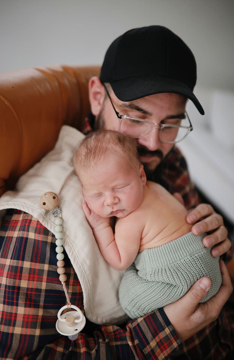 Mushie Assorted 2-Pack Organic Cotton Muslin Burp Cloths, Alternate, color, Retro Flowers/ Fog