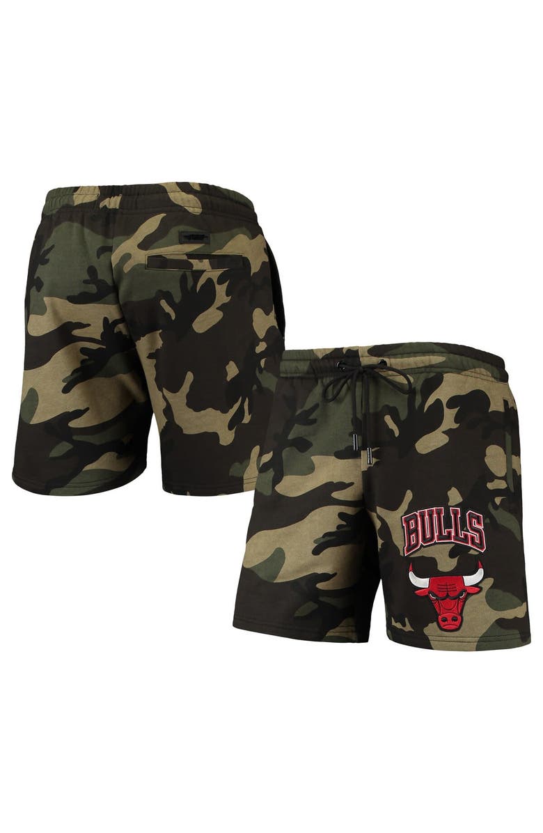 PRO STANDARD Men's Pro Standard Camo Chicago Bulls Team Shorts, Alternate, color, Camo