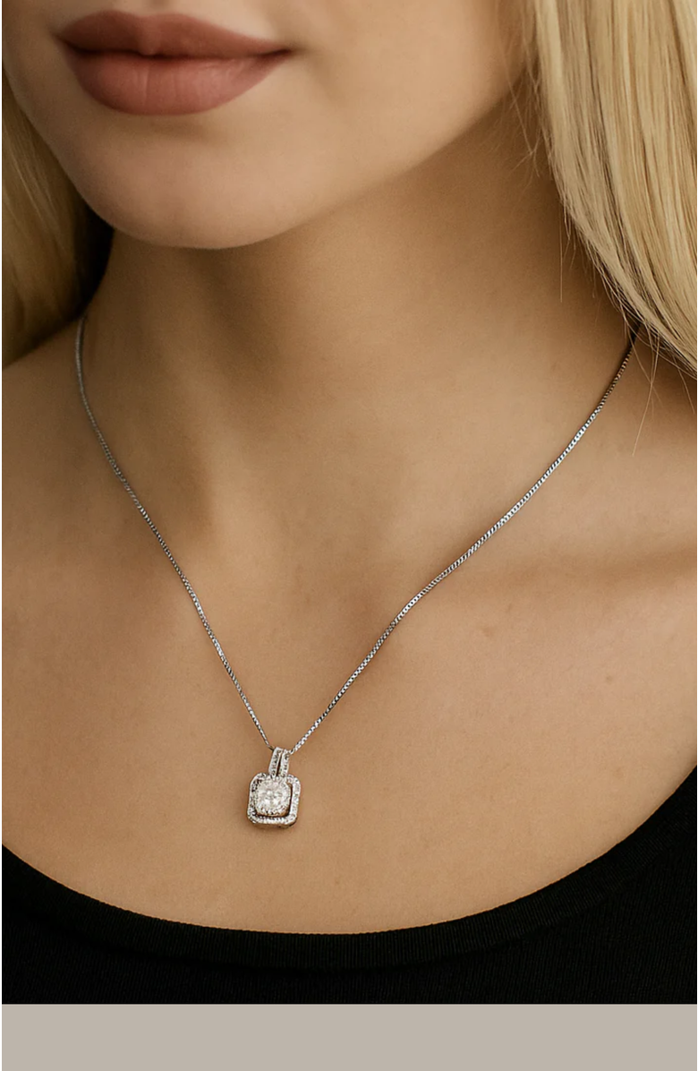 Hollywood Sensation Elena Halo Pendant Necklace, Alternate, color, Silver
