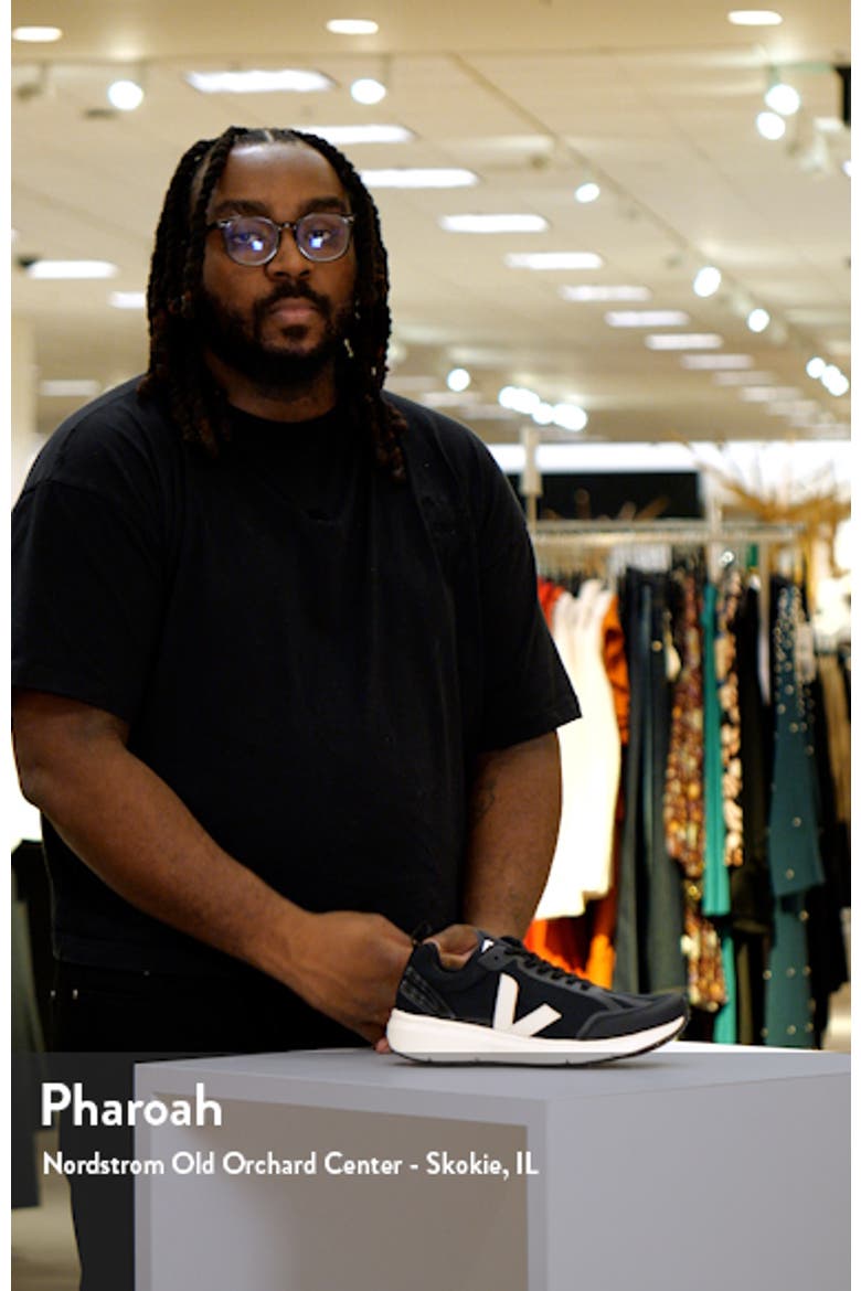 Condor Sneaker video