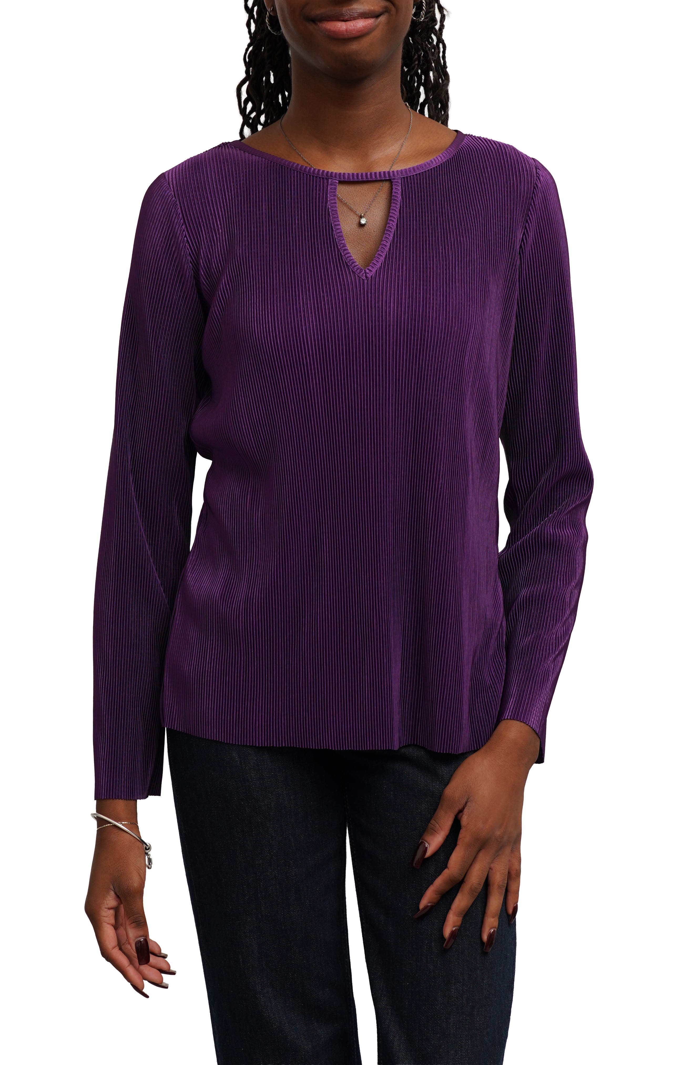Keyhole Pleated Top