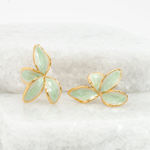 Poised Petal Earrings in Mint