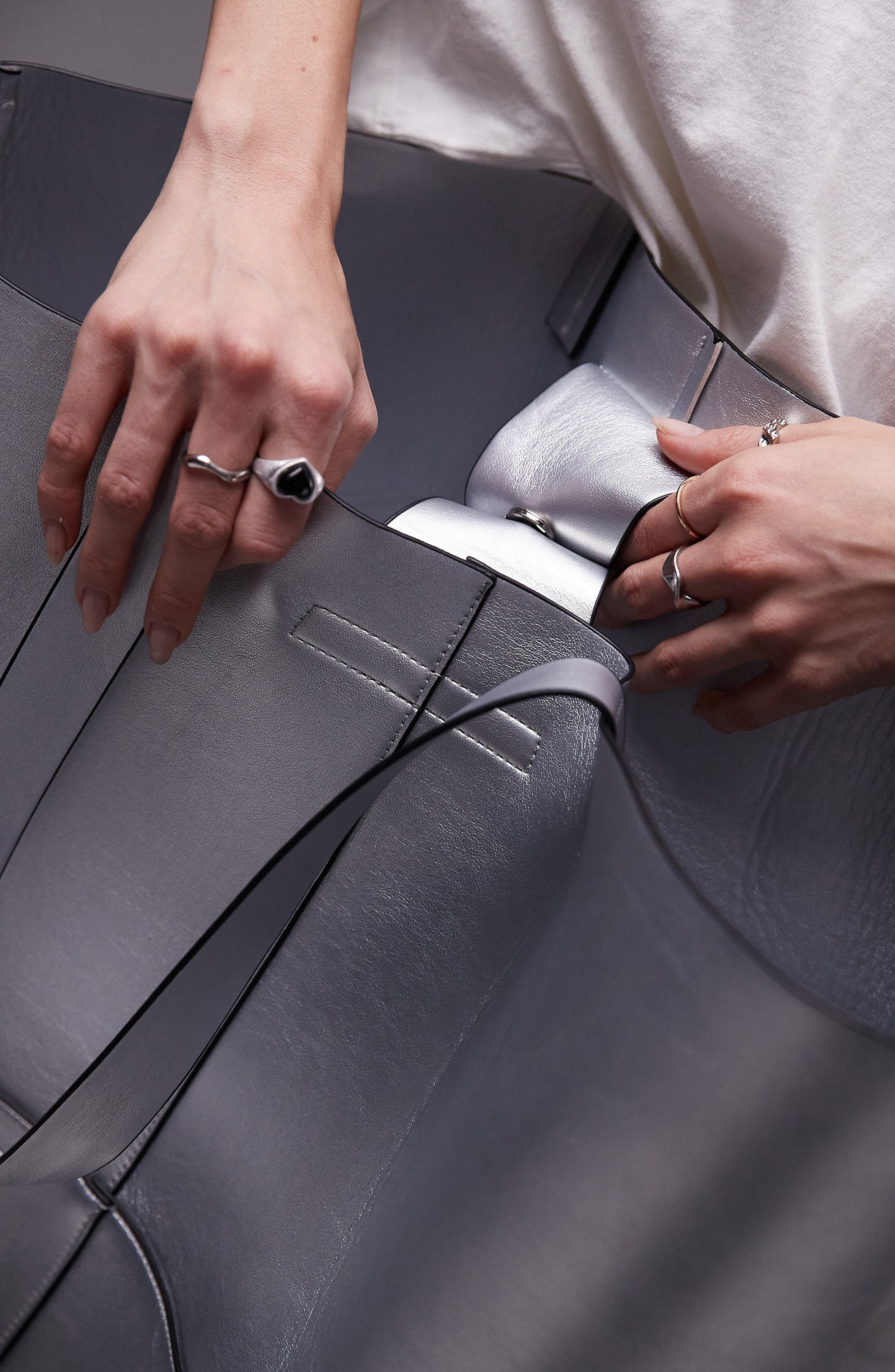 Topshop Tink Metallic Tote Bag, Alternate, color, 