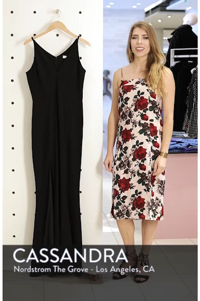 Iris Crepe Trumpet Gown video