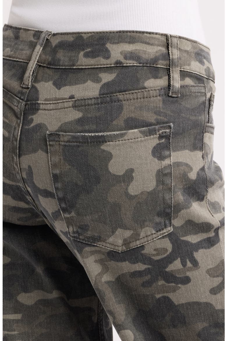 Britney Camo Low Rise Wide Leg Jeans, Alternate, color, VTCAM - VINTAGE CAMO