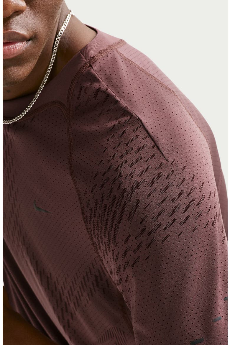 Stride Dri-FIT ADV Short-Sleeve Running Top, Alternate, color, TATTOO/ BURGUNDY CRUSH