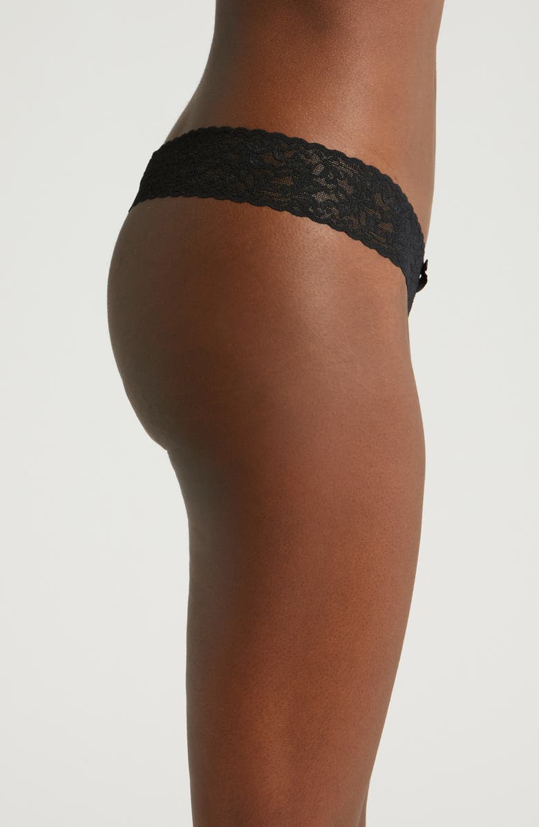Hanky Panky Signature Lace Low Rise Crotchless Thong, Alternate, color, Black
