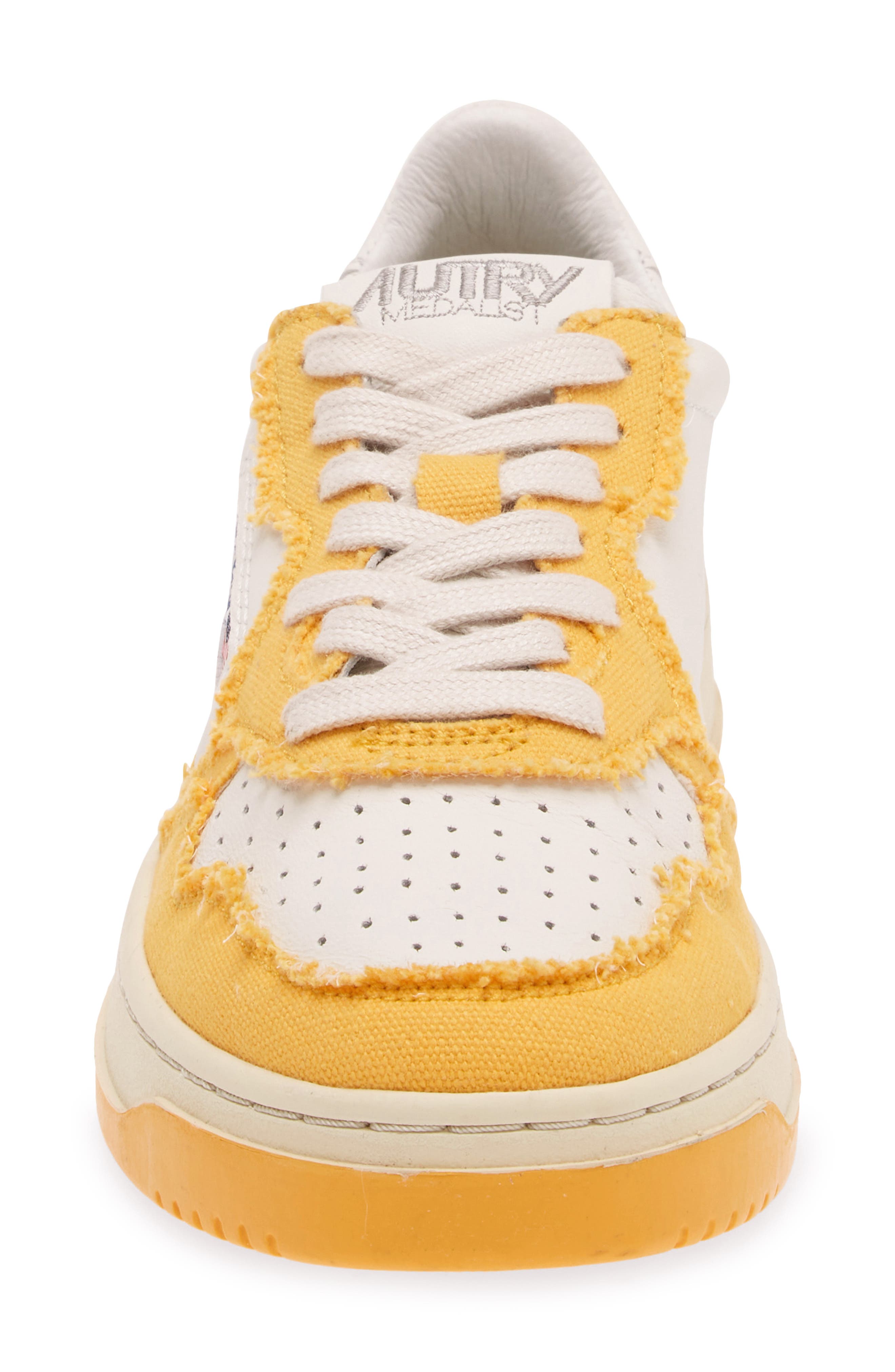 AUTRY Medalist Low Sneaker, Alternate, color, 
