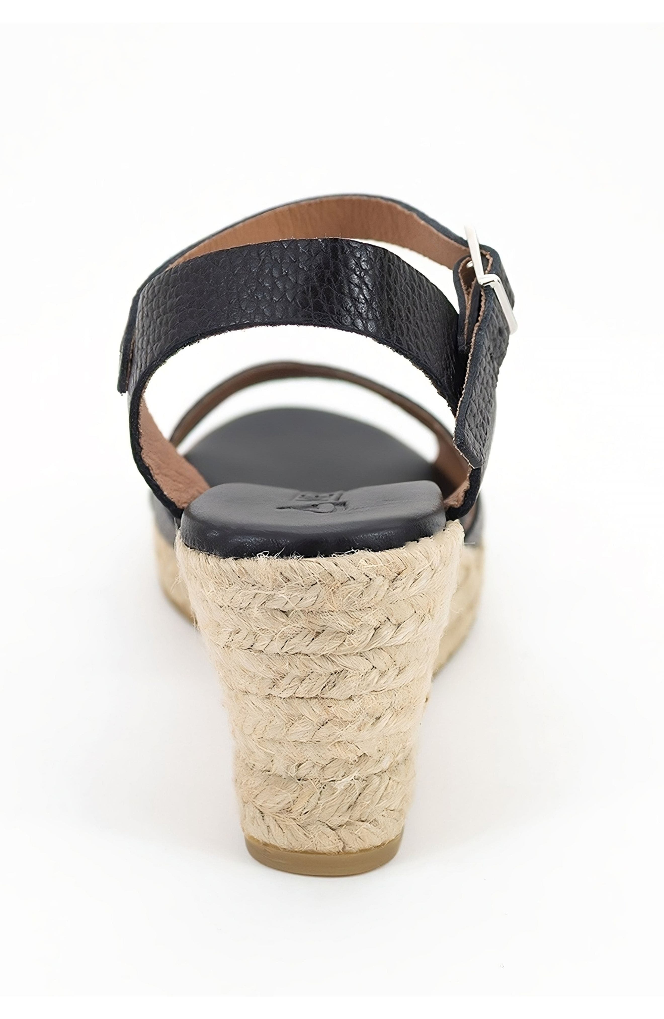 Menina Step Martell V-Strap Espadrille, Alternate, color, Black