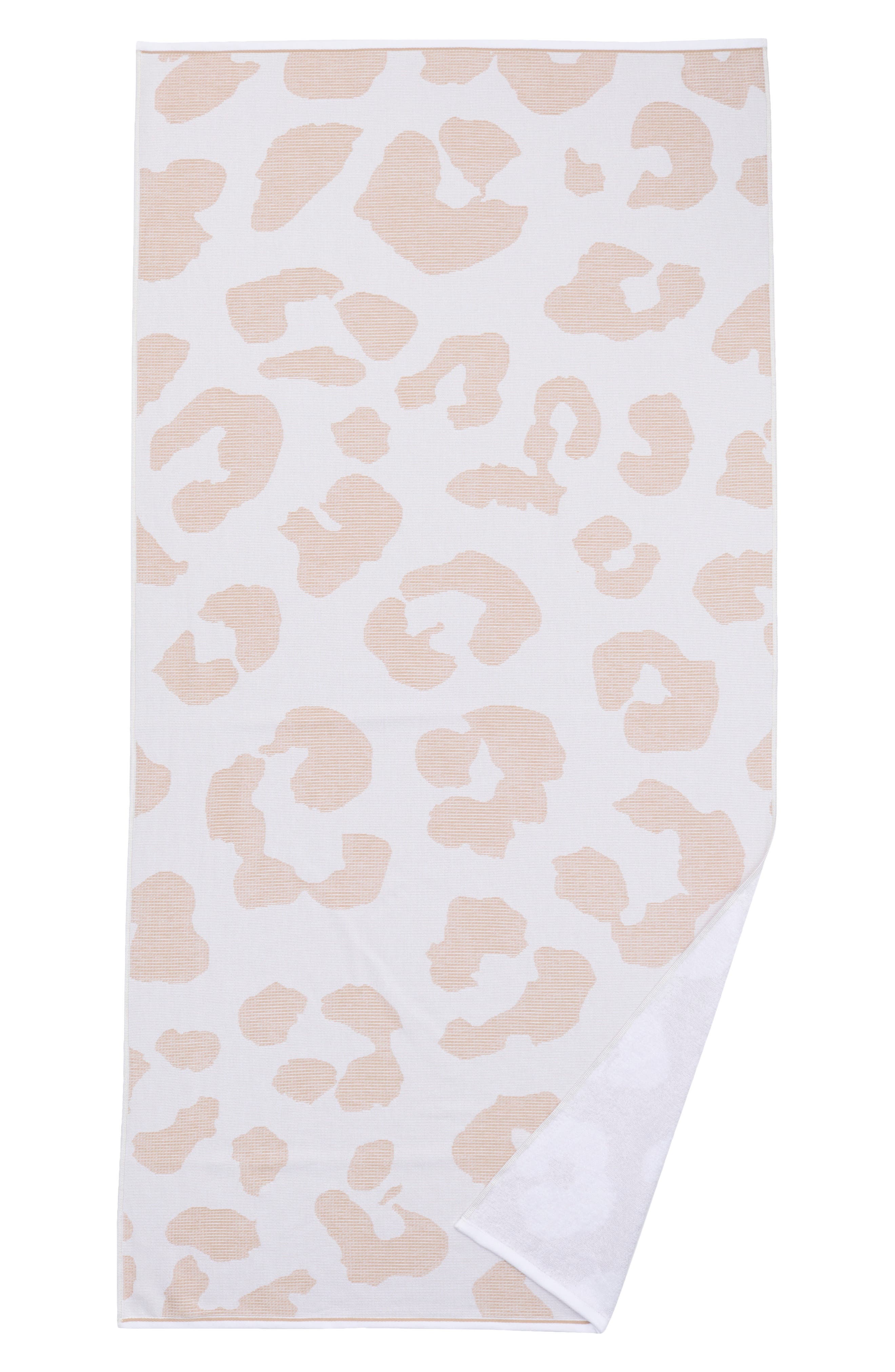 NORDSTROM RACK Leopard Spot Beach Towel