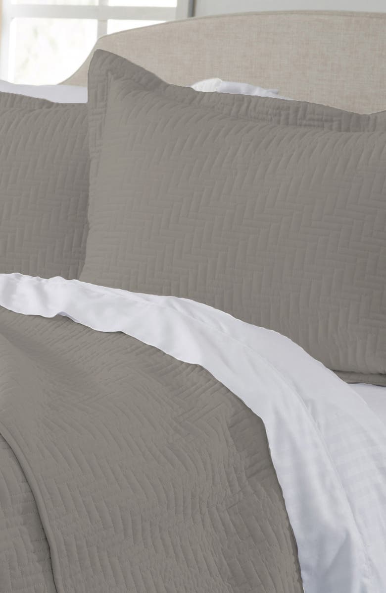 Woven & Weft Solid Quilt & Sham Set, Alternate, color, 