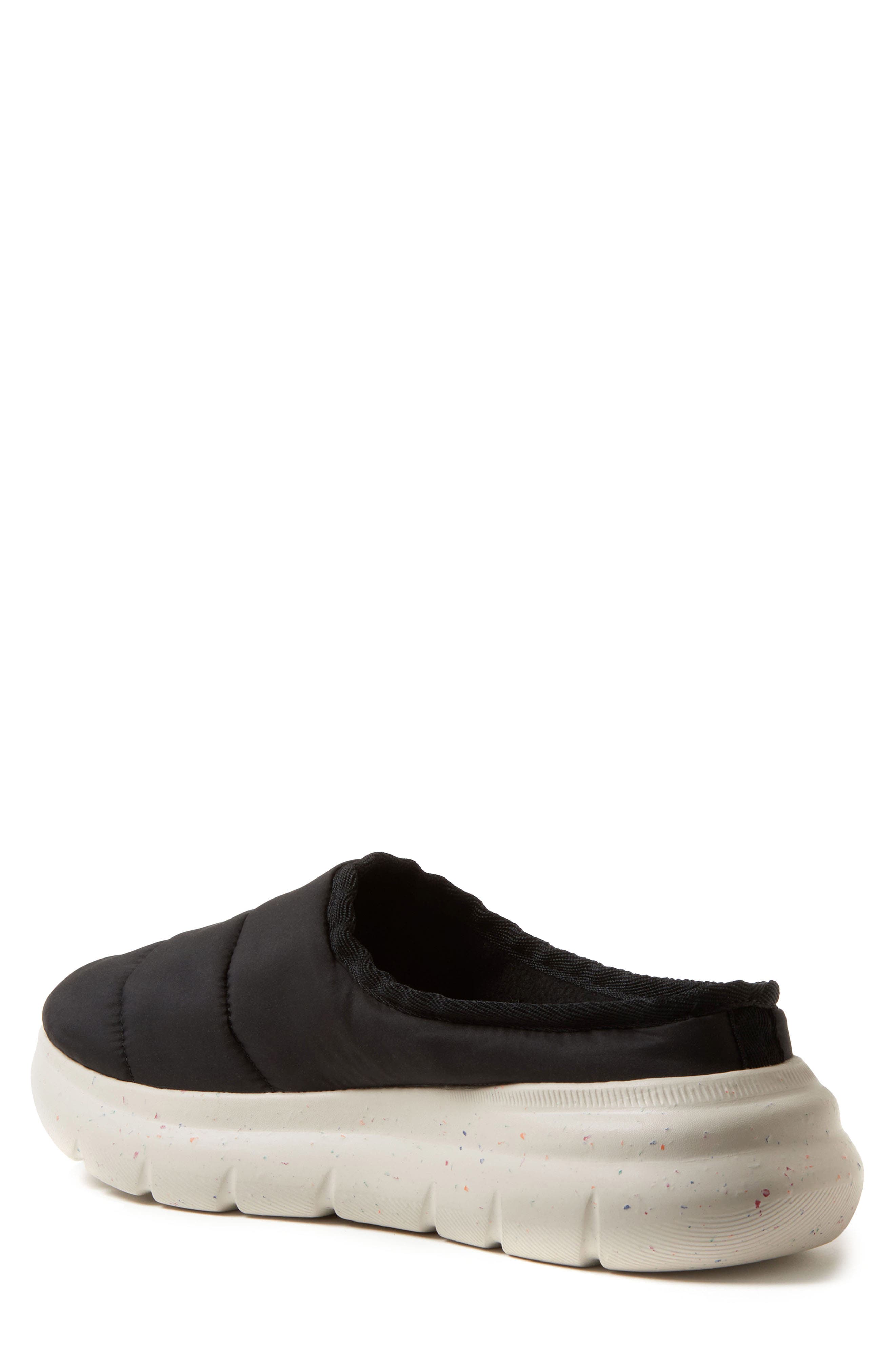 DEARFOAMS Ontario ReGrind Energy Return Clog Sneaker, Alternate, color, Black