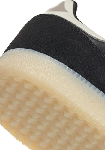 Gender Inclusive Samba 62 Sneaker