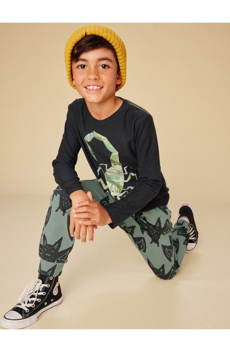 Tea Collection Stretchy Everyday Joggers, Alternate, color, Fly By Night Bats