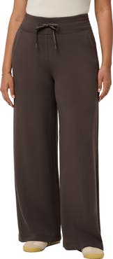 TravisMathew Skyloft Soft Wide Leg Pants