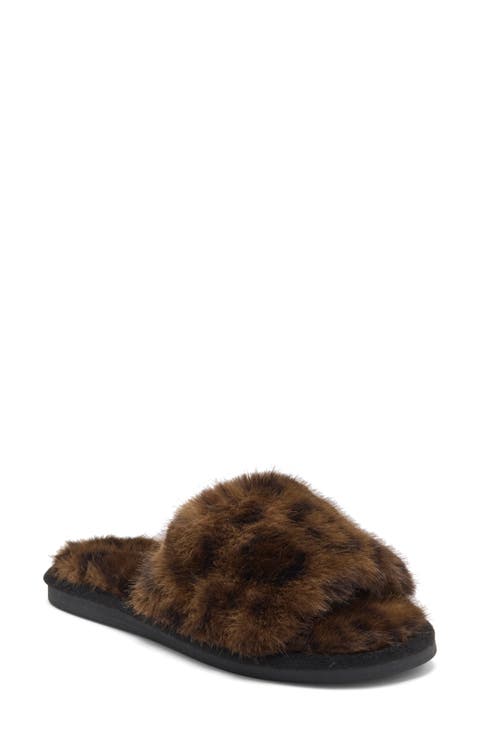 Deer Print Faux Fur Slipper