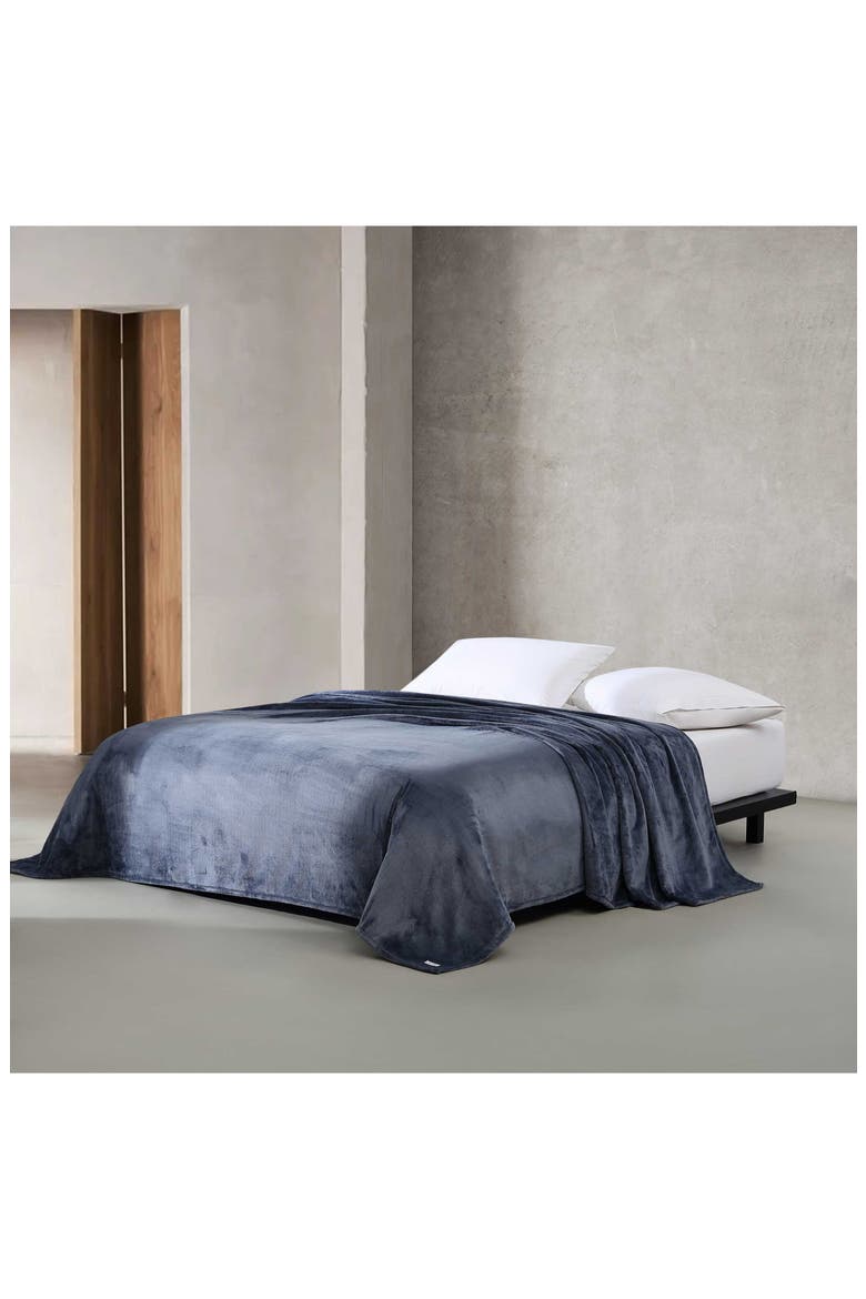 Core Plush Blanket, Alternate, color, SLATE B LUE
