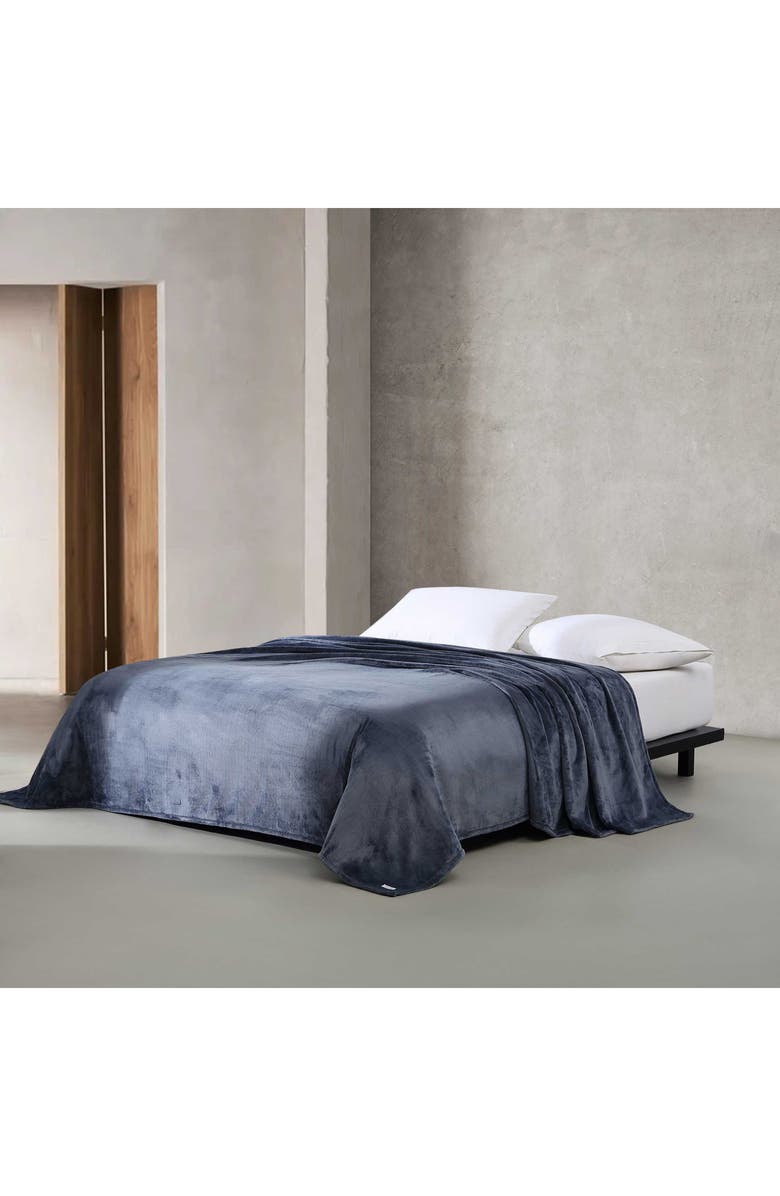 Calvin Klein Core Plush Blanket, Alternate, color, Slate B Lue