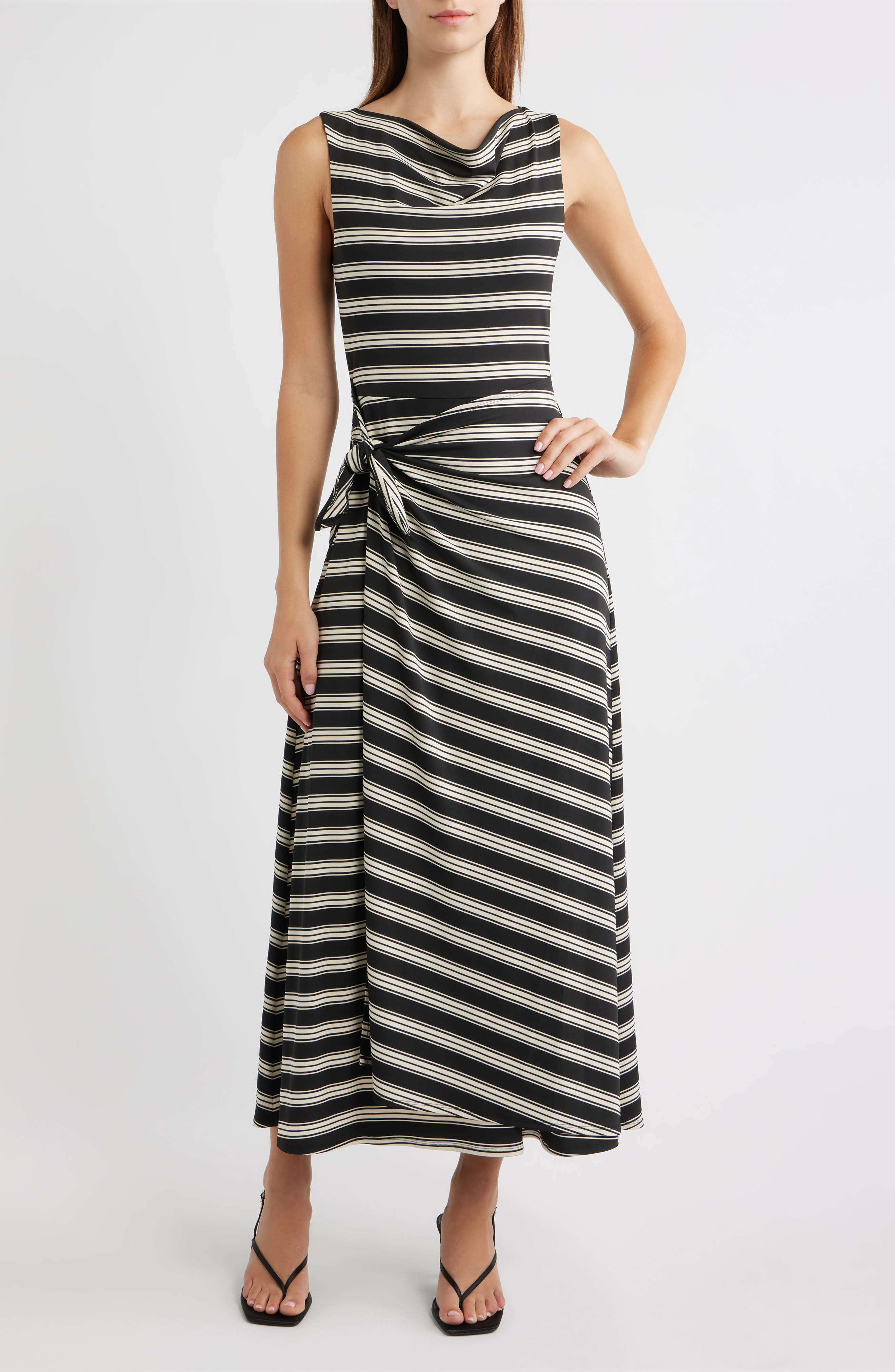 selected BLACK/ WHITE ROPE STRIPE