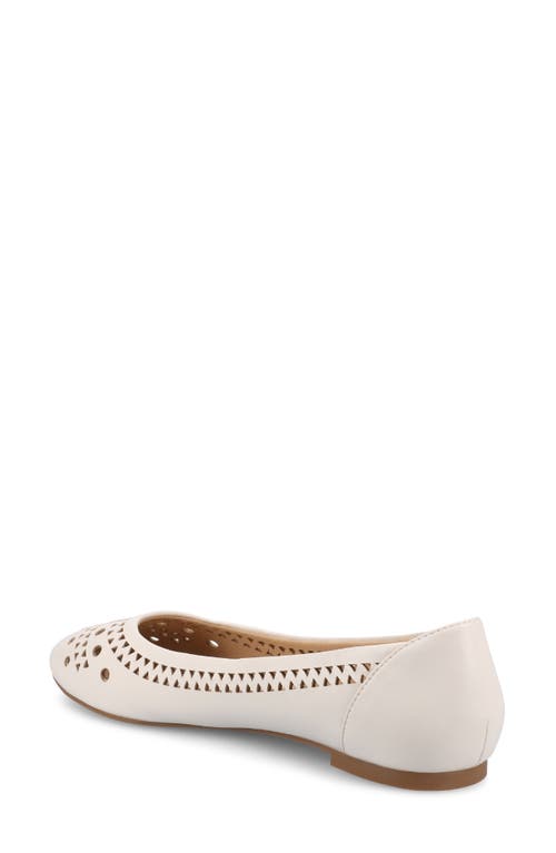 Journee Collection Kamrah Ballet Flat In Bone