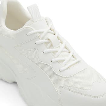 Refresh Sneaker