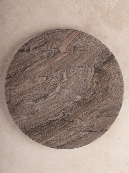 Gauri Kohli Ikoy Onyx Tray In Brown