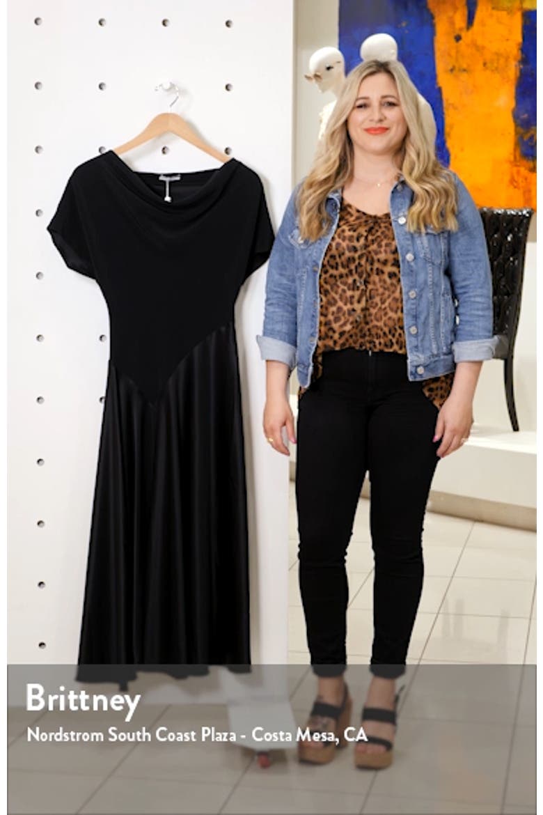 Stretch Crepe & Satin Dress video