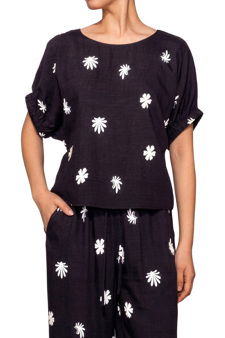 Floral Print Short Sleeve Top, Main, color, BLACK WHITE