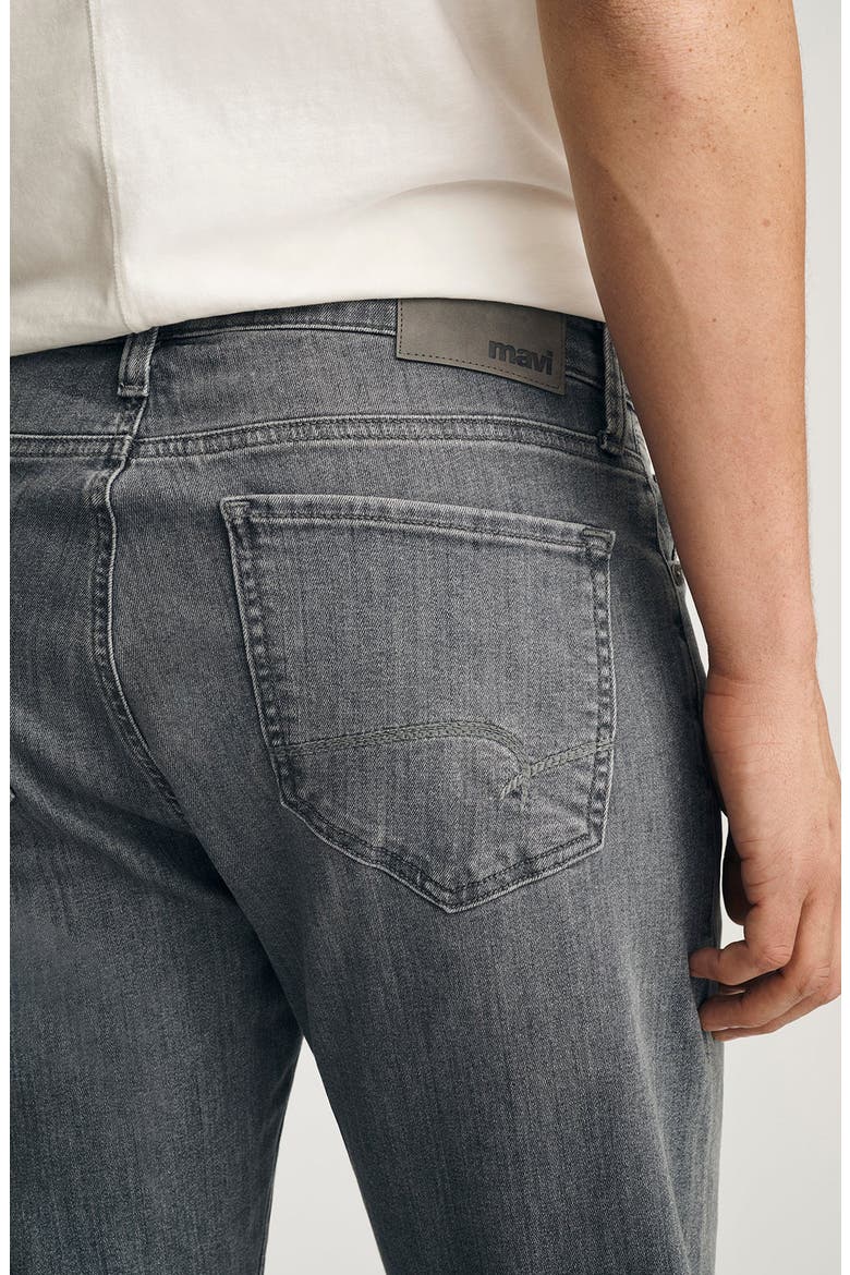 Zach Straight Leg Jeans, Alternate, color, AUTHENTIC GREY