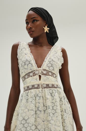 Snowflake Daisy Mesh Maxi Dress