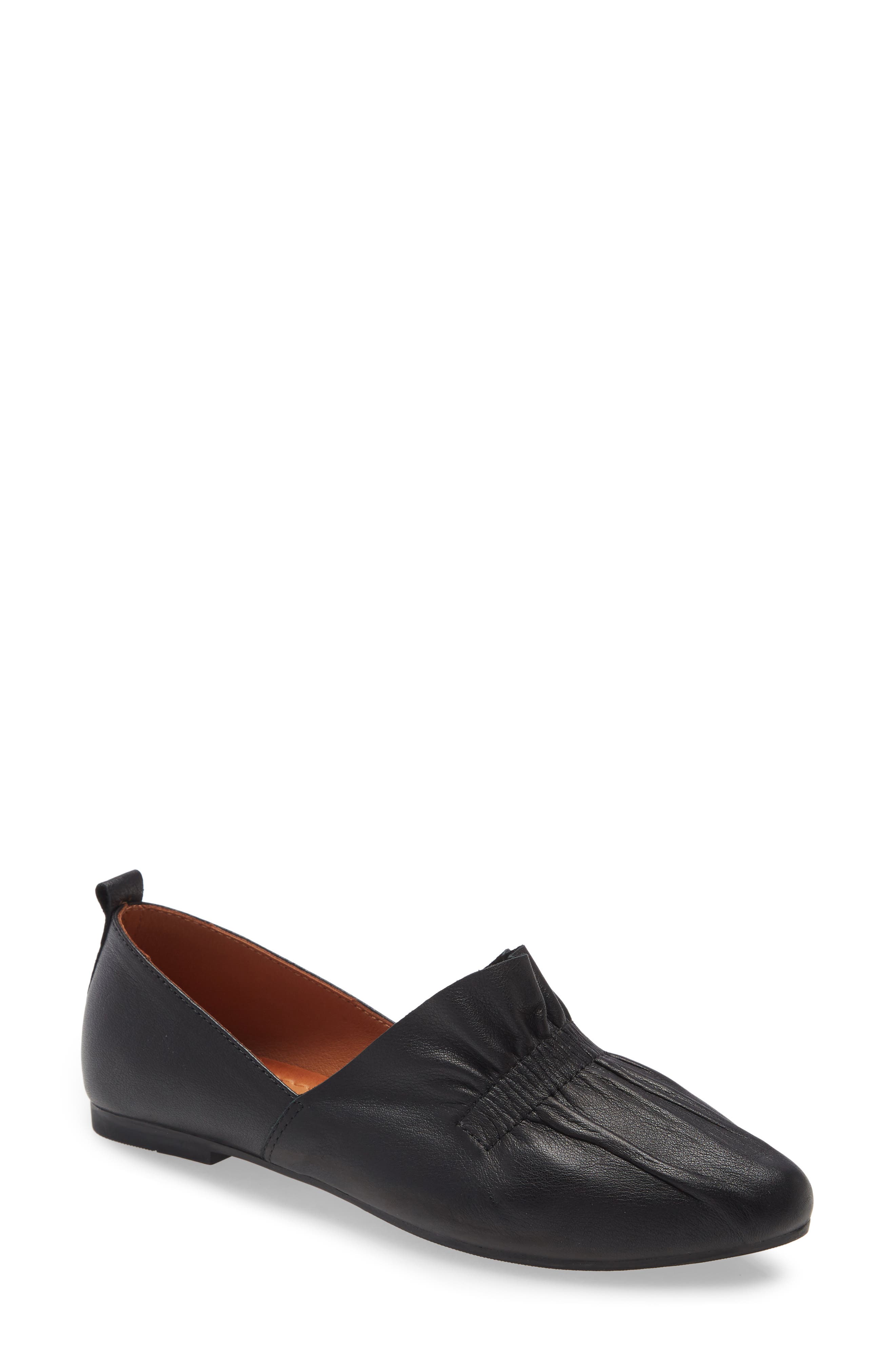 Sheridan Mia Darby Flat, Main, color, 