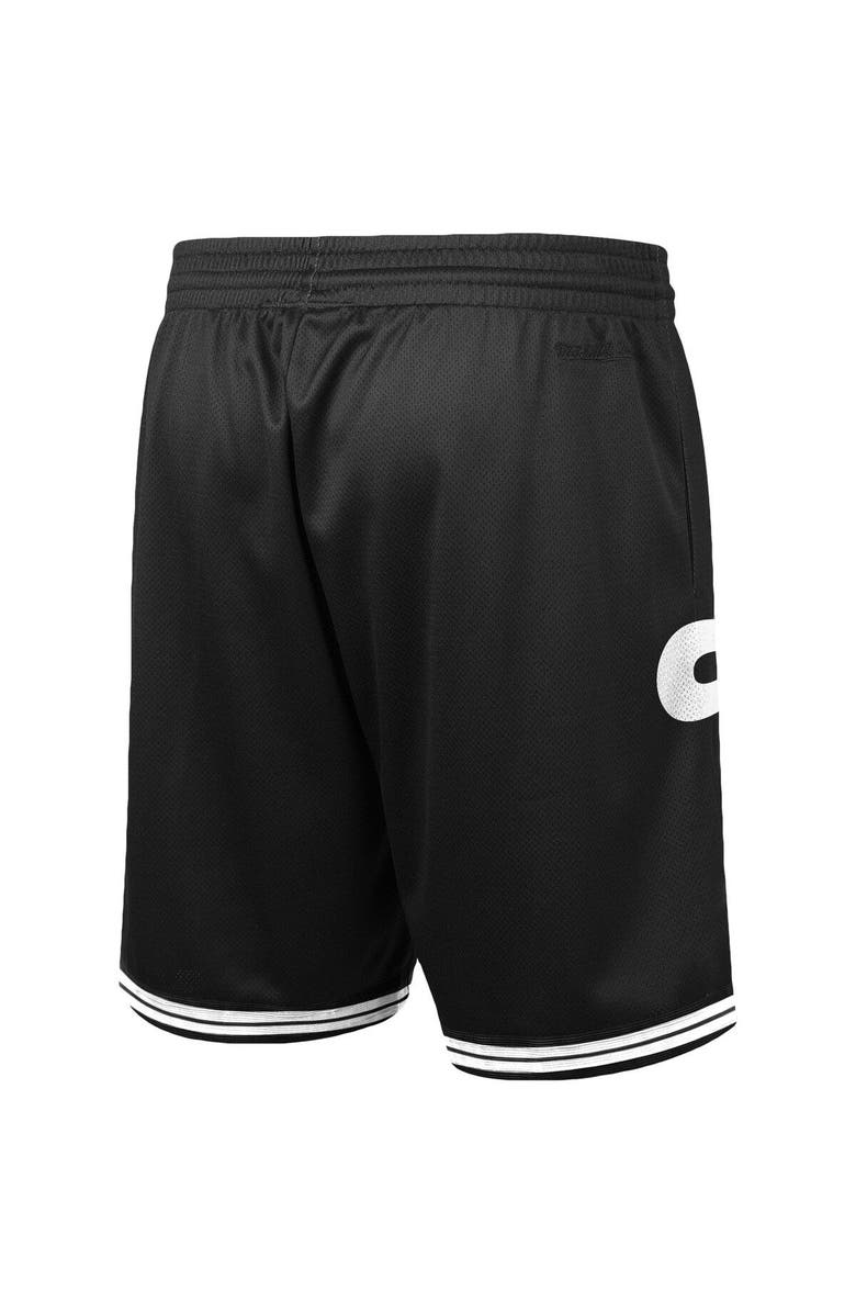 Mitchell & Ness Men's Mitchell & Ness Black Chicago Bears Big Face 3.0 Fashion Shorts, Alternate, color, 