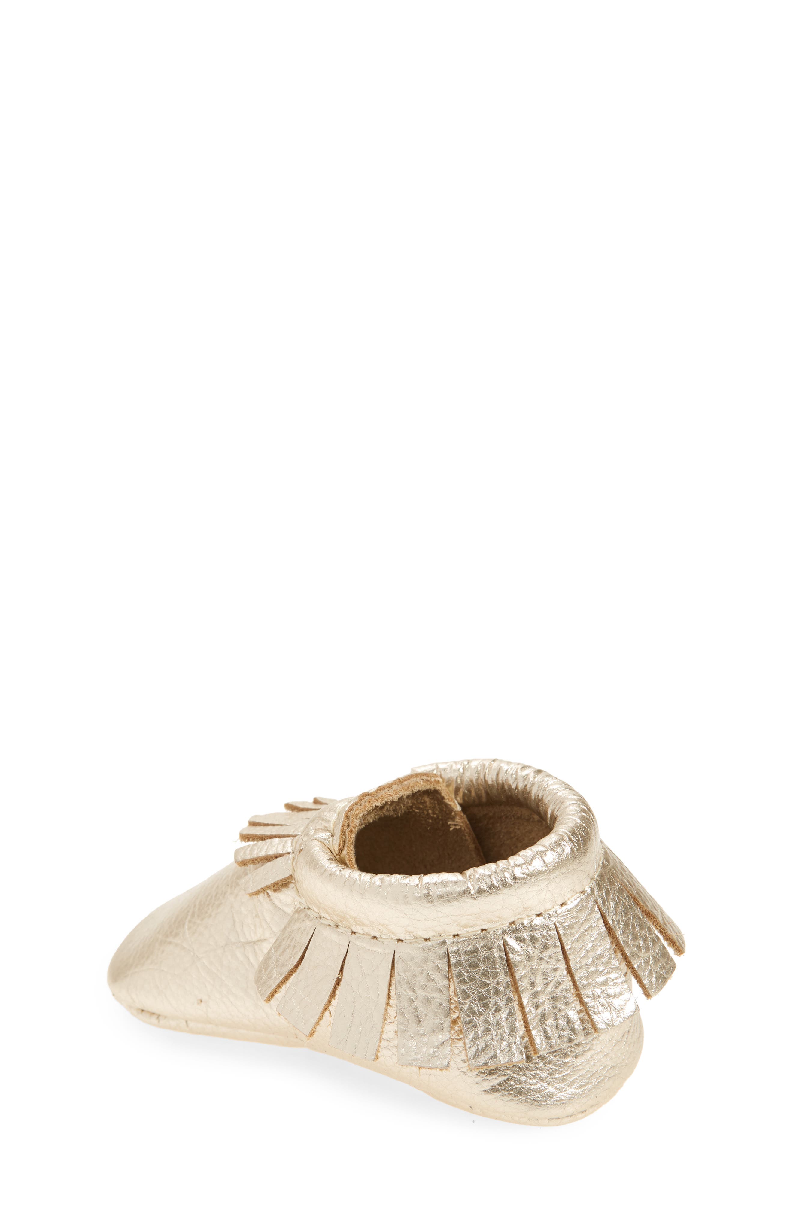 Metallic Fringe Moccasin, Alternate, color, PLATINUM