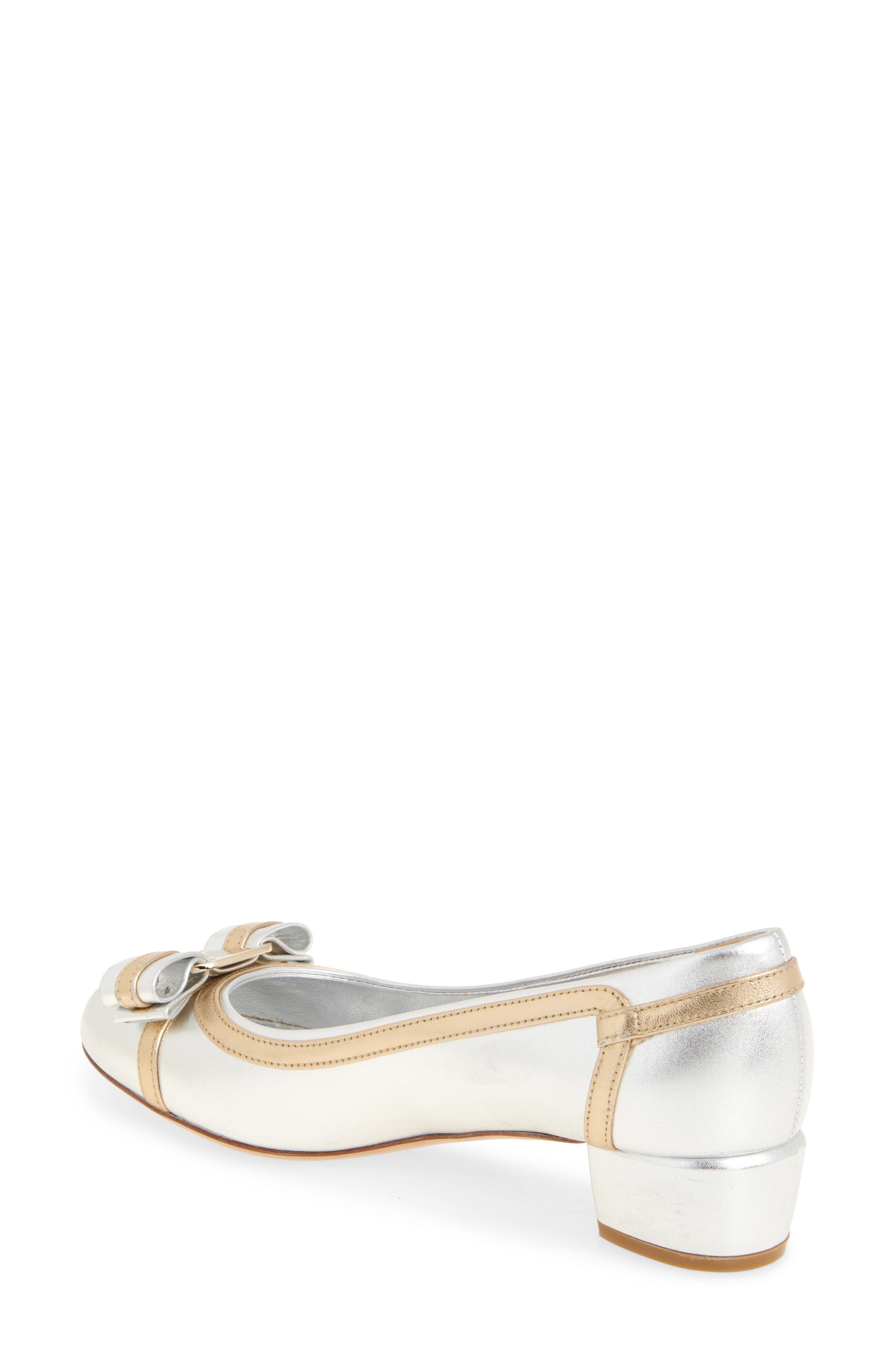 FERRAGAMO Vara Bow Pump, Alternate, color, 