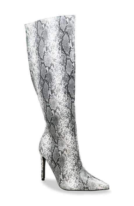 CHASE AND CHLOE Knee High Boot