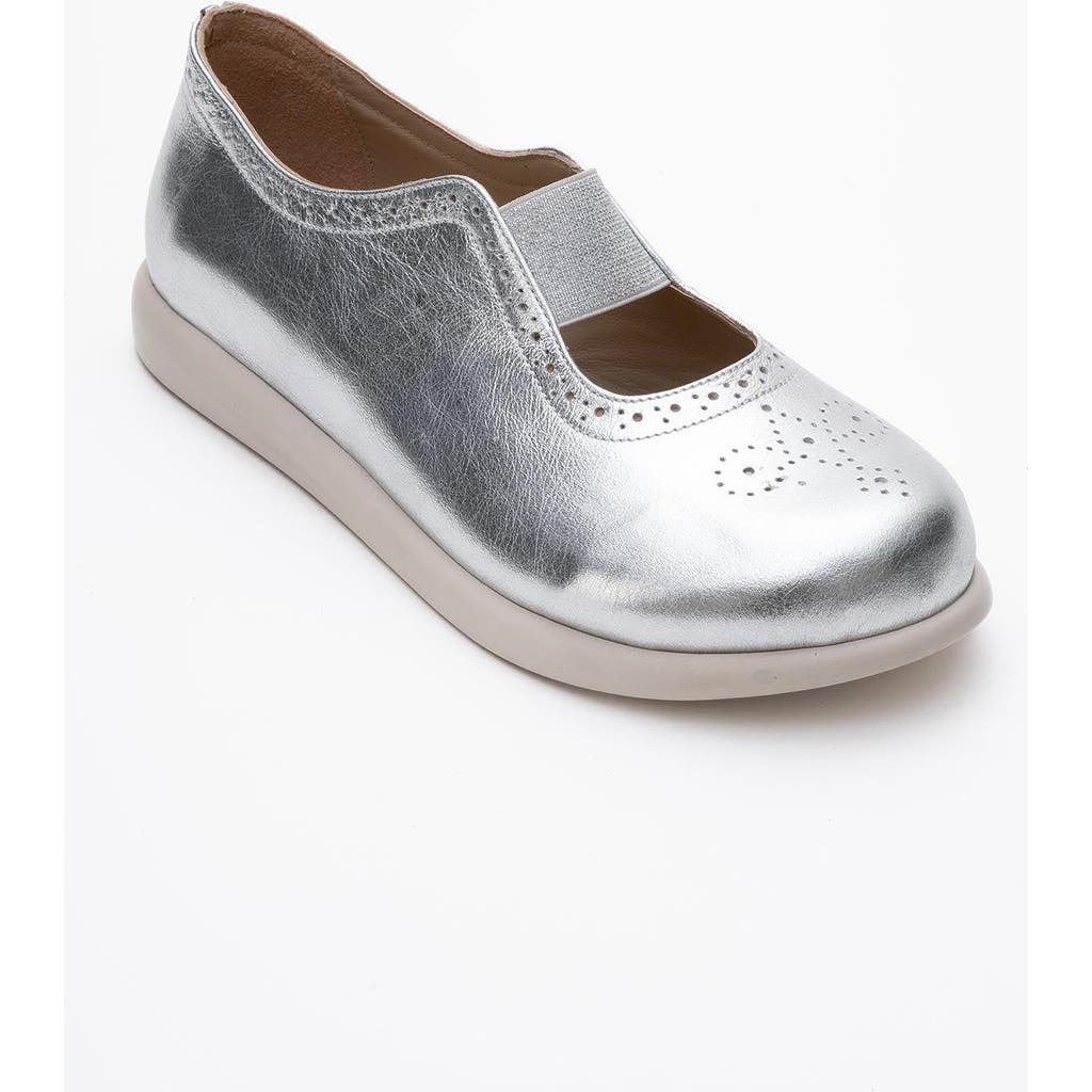 Forever & Always Shoes Chelle Elastic Leather Flat